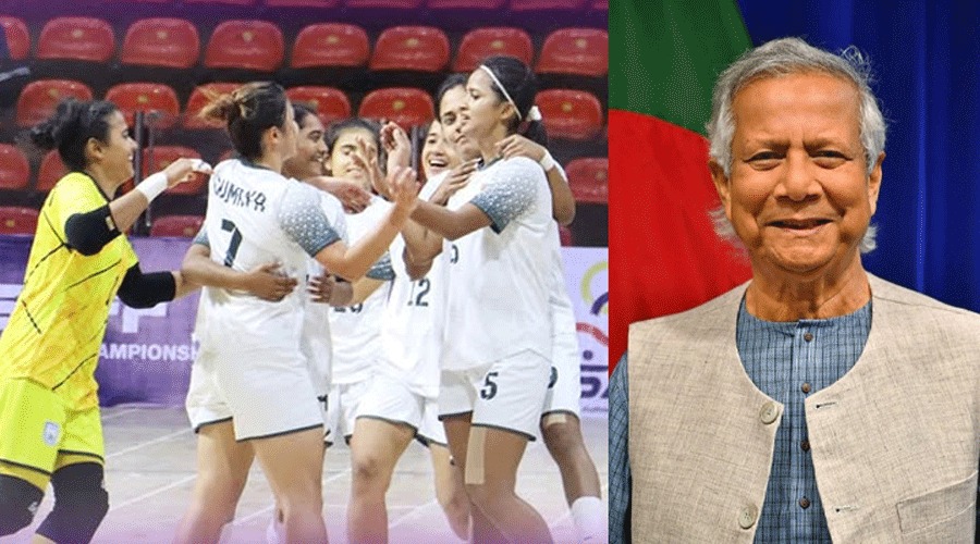 সাফ জয়ী ফুটবলারদের অভিনন্দন জানিয়েছেন প্রধান উপদেষ্টা