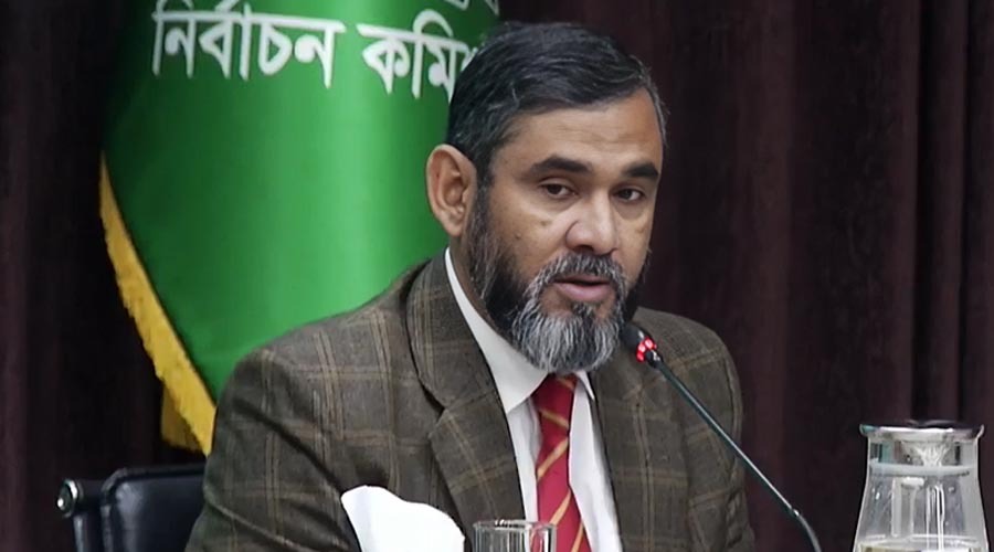 যথাযথ নিয়ম না মানলে ভোট বাতিল, কোনো ছাড় নেই: ইসি সানাউল্লাহ