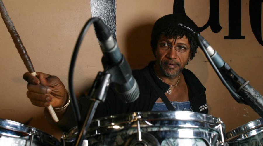 মারা গেছেন কিংবদন্তি ড্রামার স্লাই ডানবার