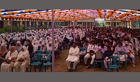 ঝিকরগাছা বিএম হাইস্কুলে এসএসসি পরীক্ষার্থীদের বিদায়