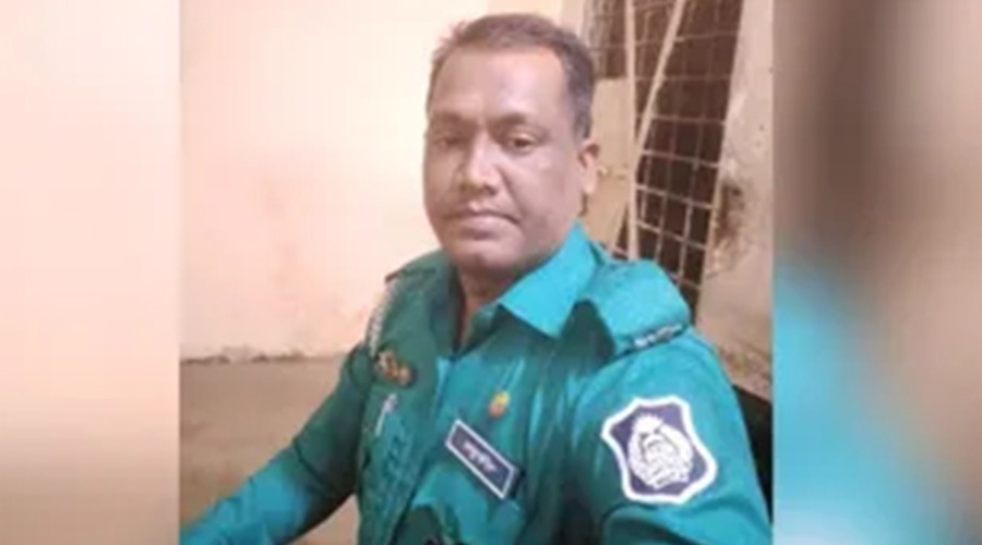 শেরপুরে সদর থানার এএসআইয়ের ঝুলন্ত মরদেহ