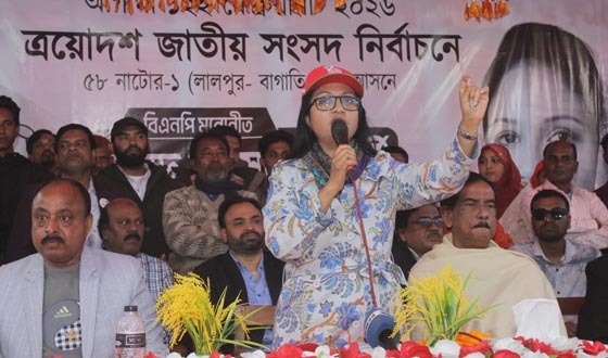 জনগণ অতীতের রাজনৈতিক সংকটে ফিরে যেতে চায় না: পুতুল