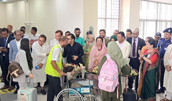 আকাশপথে সিলেট-ম্যানচেস্টার ফ্লাইট চালু, প্রবাসীদের স্বস্তির হাসি