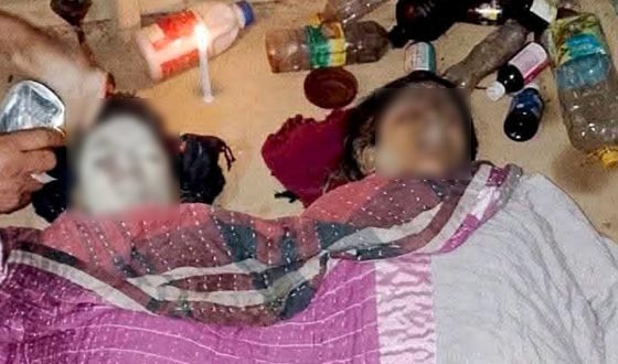 কক্সবাজারের চকরিয়ায় পাহাড় ধসে ঘুমন্ত ২ জনের মৃত্যু