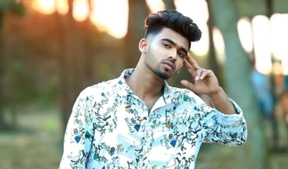 চাঁদপুরে মরিচের গুঁড়া ছিটিয়ে যুবককে কুপিয়ে হত্যার অভিযোগ