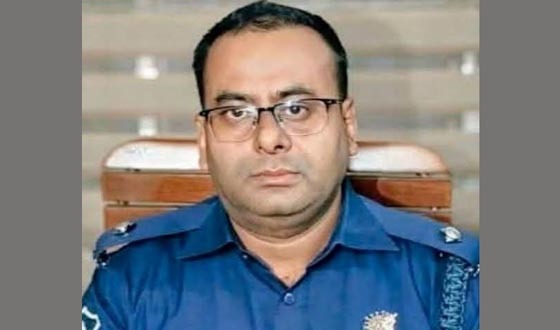 ধর্ষণের শিকার কিশোরীর ছবি ফেসবুকে দিলেন ওসি