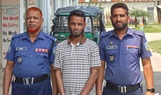 গফরগাঁওয়ে ইয়াবাসহ মাদক কারবারি আটক