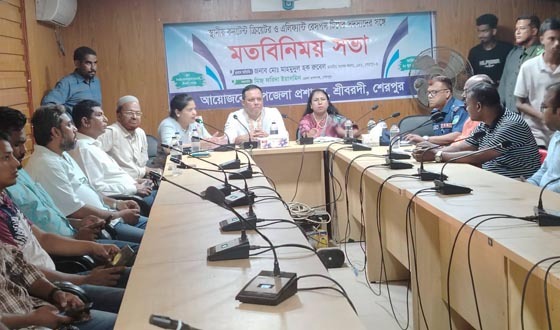 কনটেন্ট ক্রিয়েটর ও এলিফ্যান্ট রেসপন্স টিমের সঙ্গে মতবিনিময়