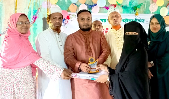 ত্রিশালে আলিম পরীক্ষার্থীদের বিদায় সংবর্ধনা