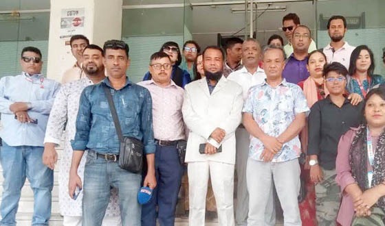 উপ-পরিচালকের মন্তব্যের জেরে সাংবাদিক নেতৃবৃন্দরা স্বাস্থ্য অধিদপ্তরে