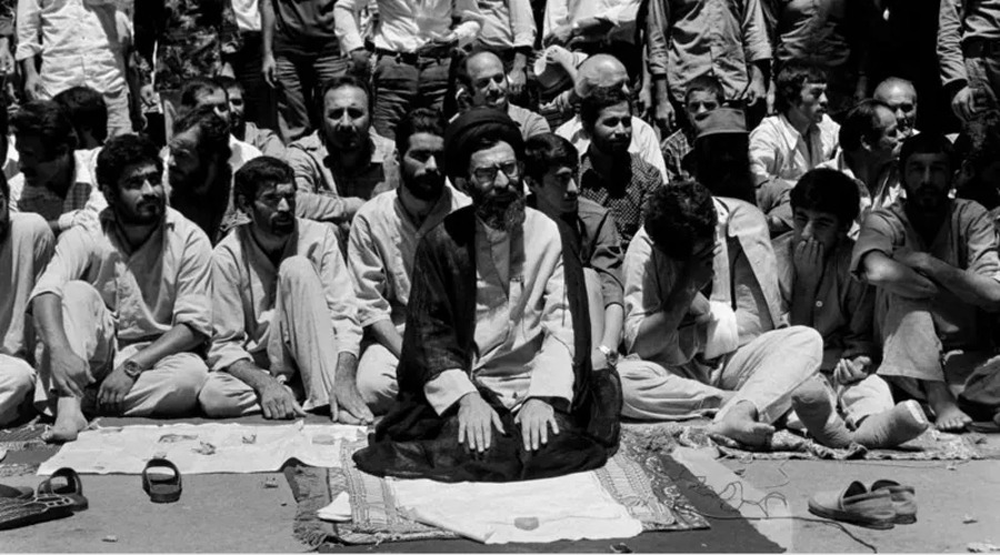 আয়াতুল্লাহ খামেনির লৌহকঠিন শাসনের অবসান