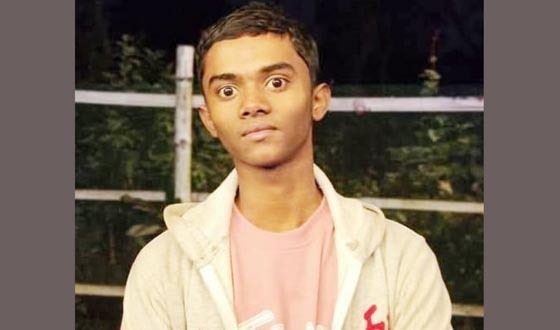 টিকটকে আত্মহত্যার ভিডিও ধারনের সময় গলায় ফাঁস লেগে শিক্ষার্থীর মৃত্যু