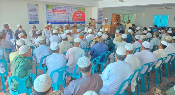 কাপাসিয়ায় শিক্ষকদের পক্ষ থেকে জামায়াতের এমপি সালাহউদ্দিন আইউবীকে সংবর্ধনা