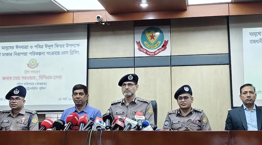 ঈদযাত্রায় অতিরিক্ত ভাড়া আদায় রোধে মাঠে মোবাইল কোর্ট, বাড়ানো হচ্ছে নিরাপত্তা