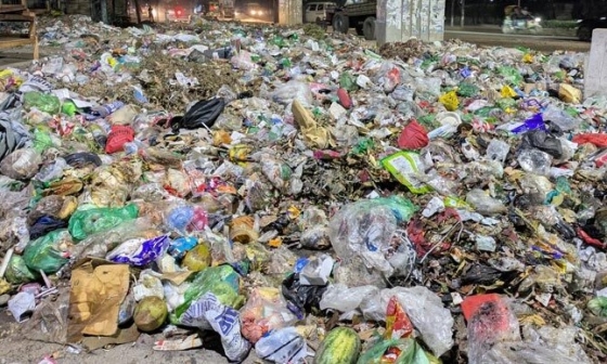 দুইদিন ধরে বন্ধ রয়েছে রাজশাহী সিটি কপোরেশনের বর্জ্য অপসারণ