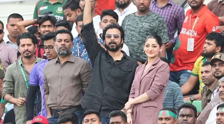 ‘দম’র প্রচারণায় স্টেডিয়ামে পূজা-নিশো