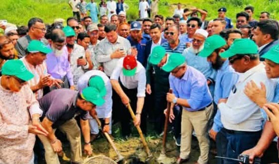 ইসলামপুরে কাটাখালি (জিয়া খাল) পুনঃখনন কাজের উদ্বোধন