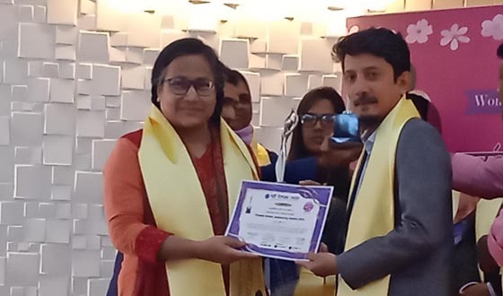 নারী উদ্যোক্তা মাহমুদা বেগমকে সম্মাননা