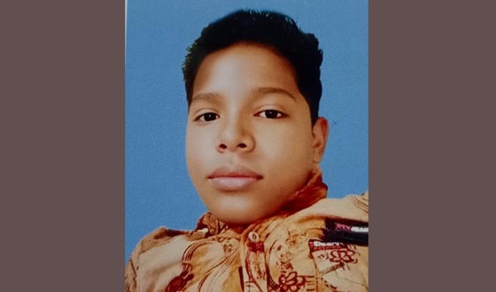 রায়হানের দুটি কিডনিই ছিদ্র, চিকিৎসা করাতে আর্থিক সহায়তা প্রয়োজন