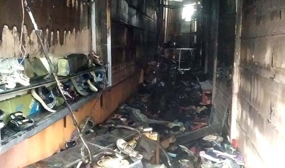 বাজিতপুর বাজারে ৭টি দোকান পুড়ে ছাই