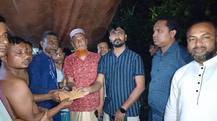কচুয়ায় বজ্রপাতে নিহতের পরিবারকে আর্থিক সহায়তা