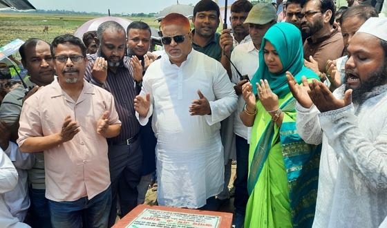নাসিরনগরে সড়ক পুনঃনির্মাণ কাজের ভিত্তিপ্রস্তর উদ্বোধন
