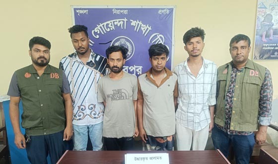 মেহেরপুরে অনলাইন জুয়ার এজেন্টসহ গ্রেফতার ৪