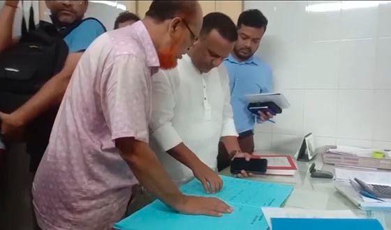 আকস্মিক প্রতিমন্ত্রীর পরিদর্শন ছিলেন না কর্মকর্তারা