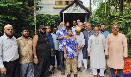 চাঁদপুরে ঢাকা স্পোর্টস ব্যবসায়ীদের মিলনমেলা