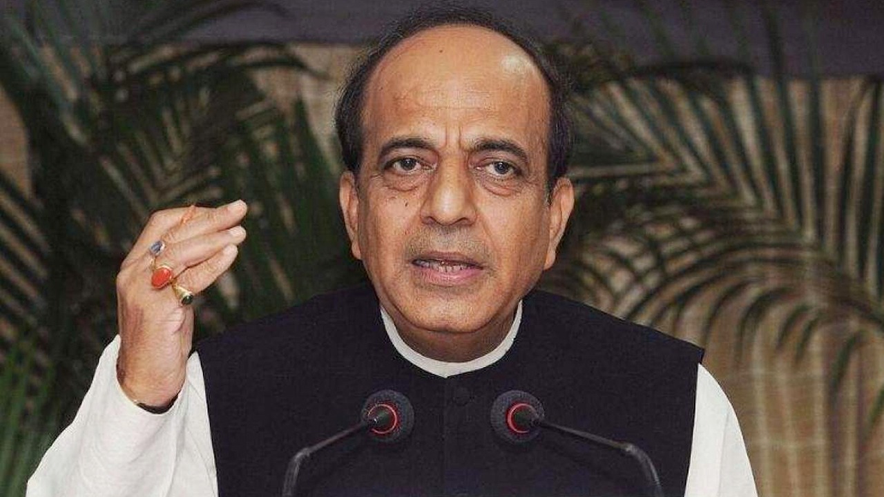 শেখ হাসিনাকে ফেরত পাঠাতে আইনগত প্রক্রিয়া চলছে : দীনেশ ত্রিবেদী