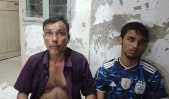 তুচ্ছ ঘটনাকে কেন্দ্র করে বাড়িতে হামলার অভিযোগ, আহত ৩