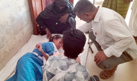 কলাপাড়ায় হঠাৎ একই সঙ্গে এক স্কুলের ৯ ছাত্রী অসুস্থ,  হাসপাতালে ভর্তি