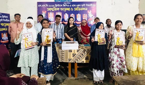 ‘বিজয়ী’র সংবর্ধনায় অনুপ্রাণিত পুরান বাজারের শিক্ষার্থীরা