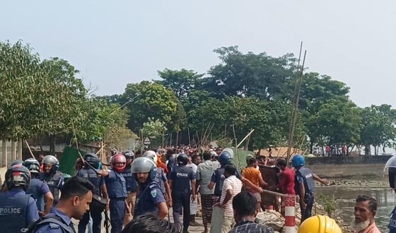 মসজিদের মাইকে ঘোষণা দিয়ে পাঁচ গ্রামের সংঘর্ষ, আহত অর্ধশতাধিক