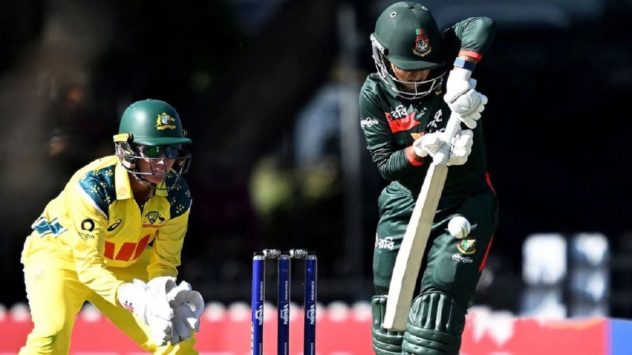 অস্ট্রেলিয়ার কাছে পাত্তাই পেলোনা নারীরা