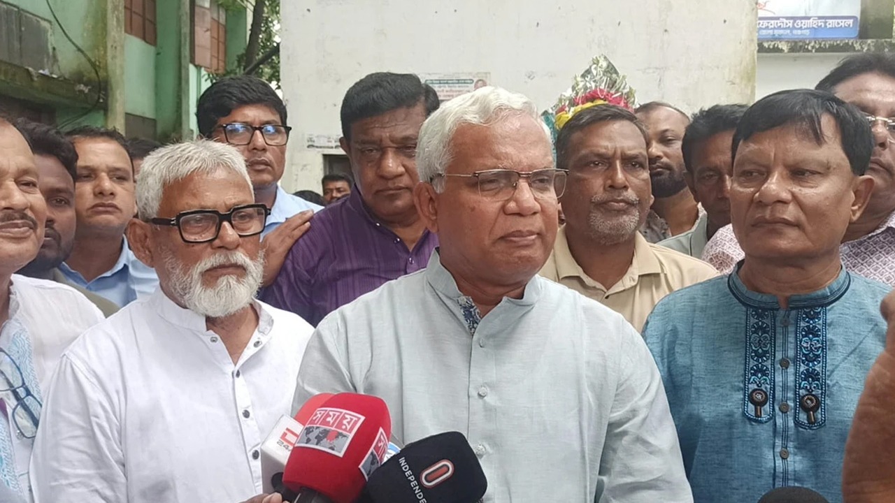 দেশে কেউ সংখ্যাগুরু বা সংখ্যালঘু নয়, সবাই বাংলাদেশি: সমাজকল্যাণমন্ত্রী