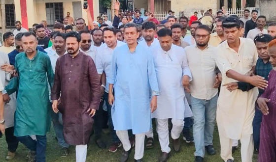 প্রধানমন্ত্রীর আগমন উপলক্ষ্যে দাকোপে মাঠ পরিদর্শনে হুইপ বকুল