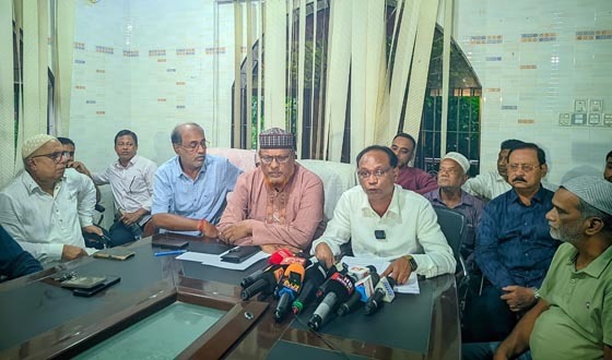 ২০ বছরের পুরোনো বাসের ফিটনেস না দিলে ধর্মঘটের হুঁশিয়ারি