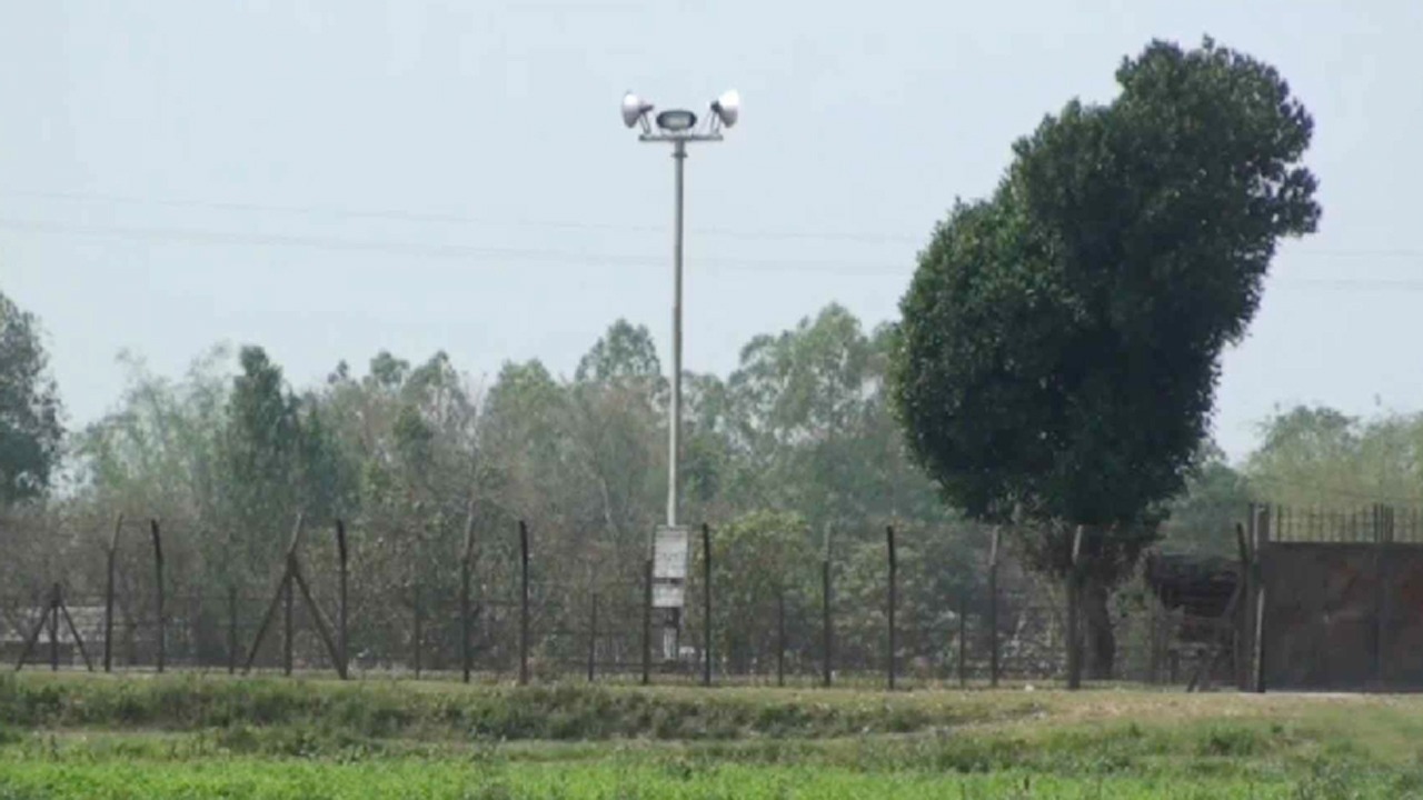 সীমান্তে ১২ জনকে পুশইনের চেষ্টা, বিজিবির বাধায় পিছাল বিএসএফ