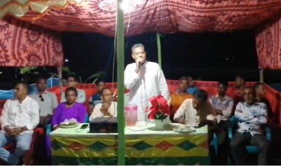 আশাশুনি সদরে চেয়ারম্যান প্রার্থী জাকির হোসেন বাবুর পূজা মন্ডপ পরিদর্শন
