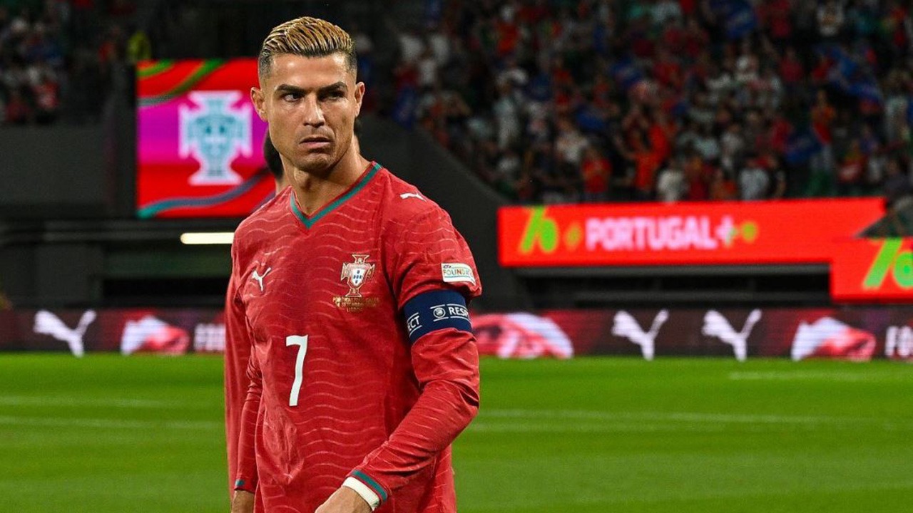 ৩০ দিনের নিষেধাজ্ঞা মুখে পড়লেন রোনালদো