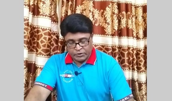 সুরের ভুবনে উজ্জ্বলঃ হাতিয়ার গুণী শিল্পী পেয়ার মোহাম্মদ পেয়ারু