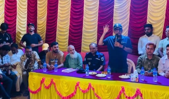 তানোরে পুজা মন্ডপ পরিদর্শন করলেন বিএনপি চেয়ারপর্সনের উপদেষ্টা শরিফ উদ্দিন