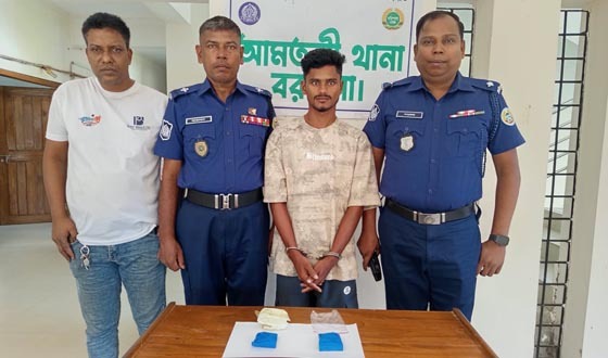 আমতলীতে ৪০০ পিস ইয়াবাসহ যুবক গ্রেপ্তার