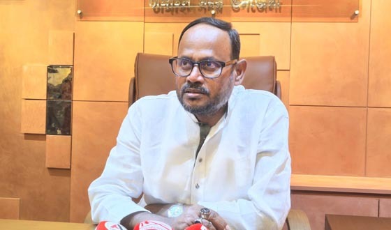 চিকিৎসা ও উন্নয়ন কার্যক্রম তৃণমূলে পৌঁছে দিতে কাজ করছে সরকার: প্রতিমন্ত্রী টুকু