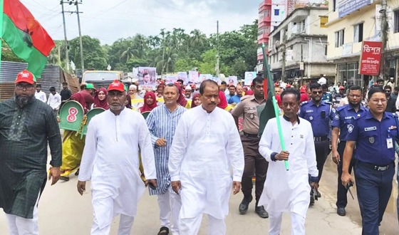 লক্ষ্মীপুরে বিএনপির প্রতিষ্ঠাবার্ষিকীতে শহরে বর্ণাঢ্য র‍্যালি