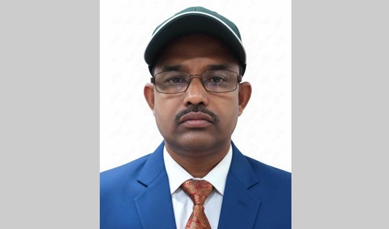 কলেজের অধ্যাপনা থেকে অবসরে গেলেন সাংবাদিক আব্বাস উদ্দিন