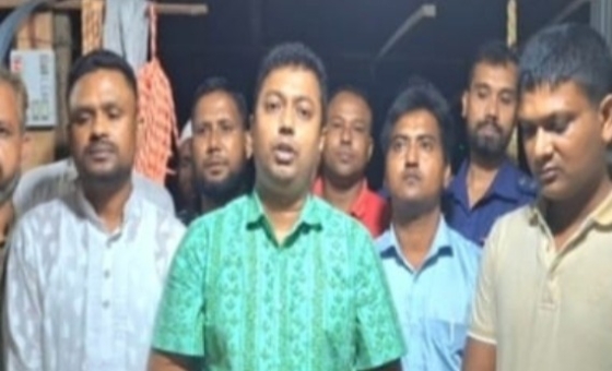 ভূরুঙ্গামারীতে অবৈধভারে সার মজুদ করায় দুই ব্যবসায়ীকে জরিমানা