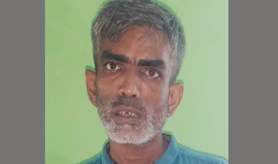 খুলনায় ডিবি পুলিশের অভিযানে সন্ত্রাসী সুটার মনির গাজী গ্রেফতার