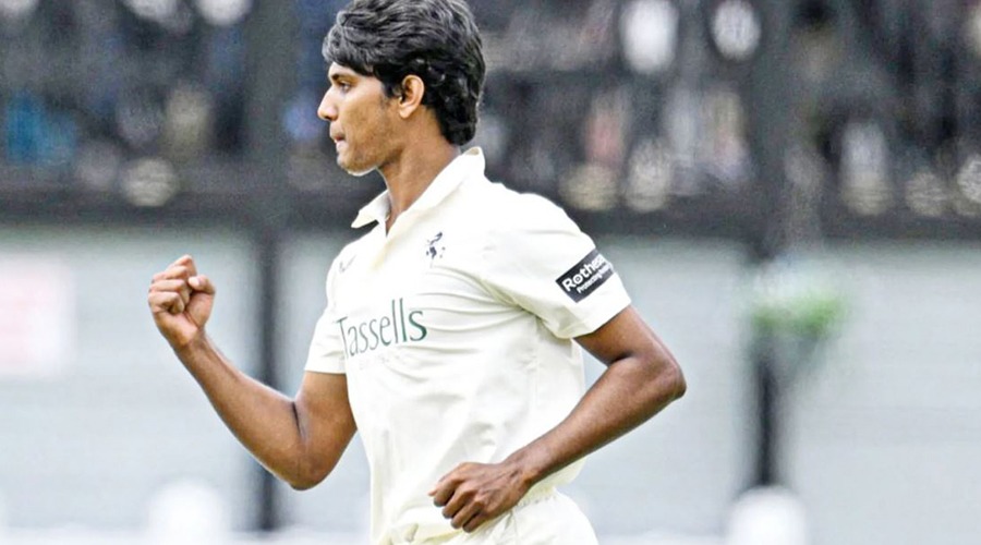 কেন্টে ফিরেই দুর্দান্ত বোলিং হাসান মাহমুদের